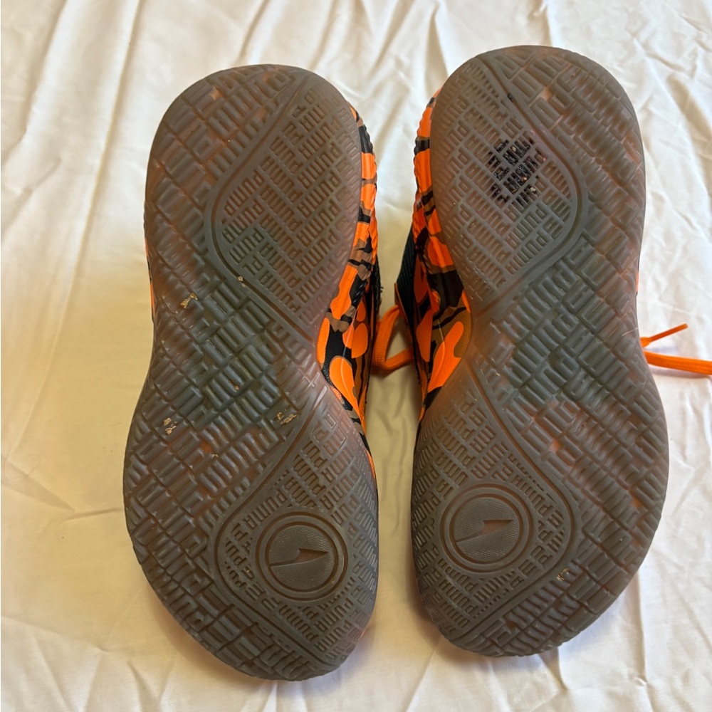 Puma Court Rider Maverick Graphic Orange Basketball Sneakers Women's Size 7 - Picture 3 of 4